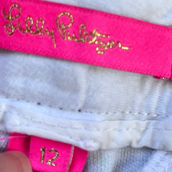 Lilly Pulitzer Turtle Villa Shorts Sz 12 - Picture 4 of 9